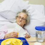 سو تغذیه در سالمندان چیست و راه های تشخیصی و درمانی آن کدامند؟