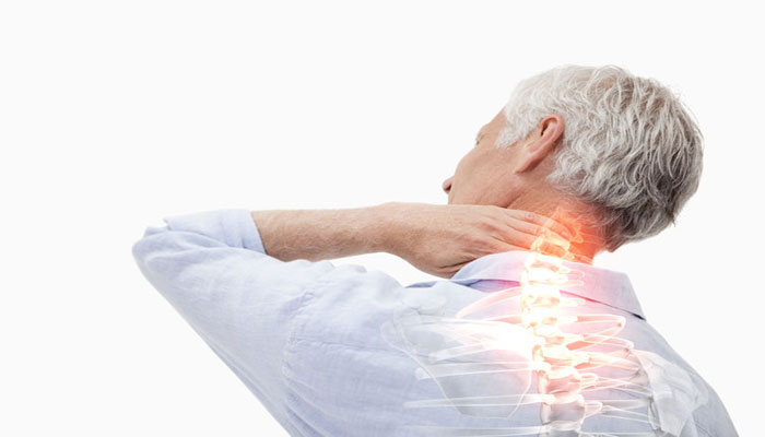 علائم آرتروز گردن در سالمندان