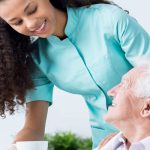 نقش پرستار سالمند در روند اجتماعی شدن سالمندان