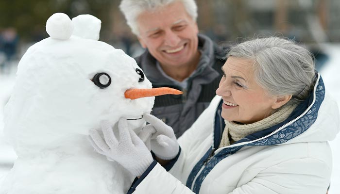 چرا سالم ماندن در زمستان برای سالمندان مهم است؟